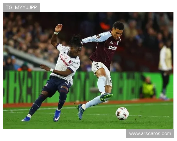 阿斯顿维拉对桑德兰：马丁内斯沃特金斯首发